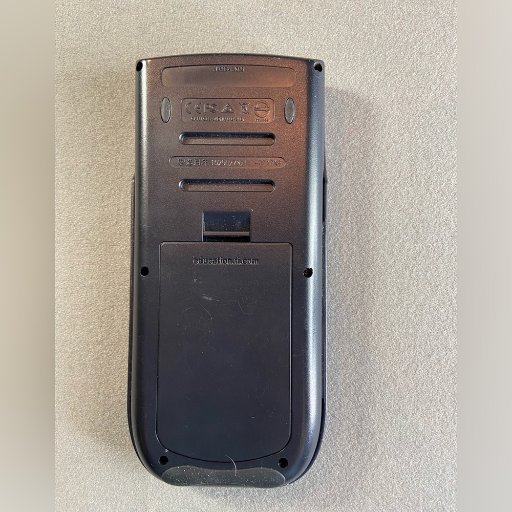 Texas Instrument Graphing Calculator ti-84 plus - Picture 4 of 6